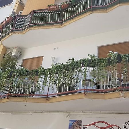Sorrento Flower Rooms Luaran gambar